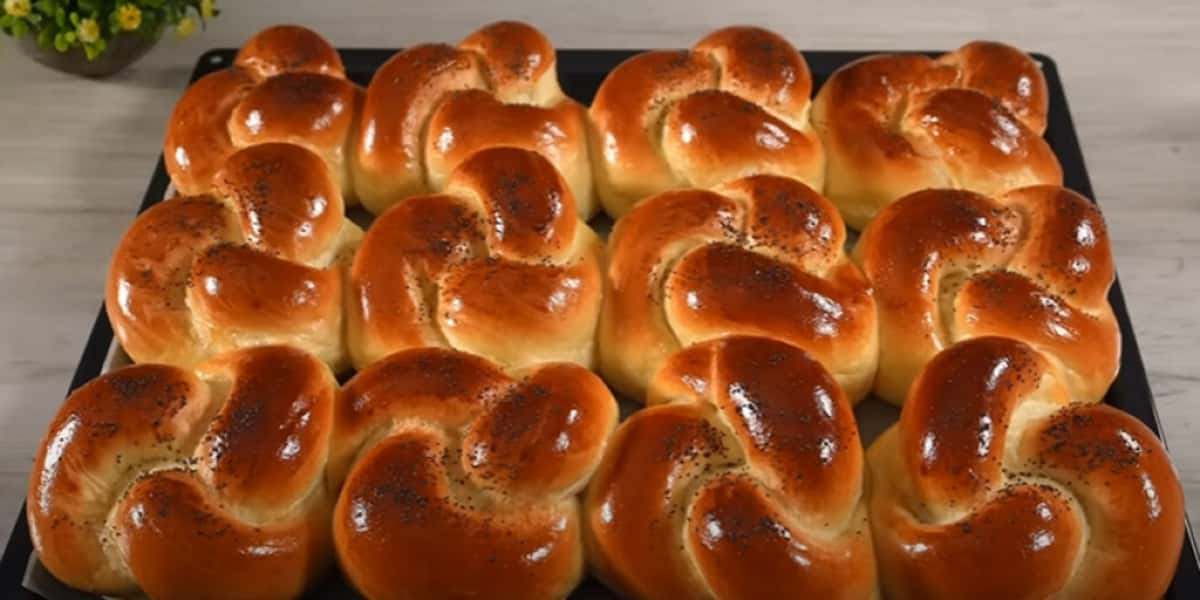 Рецепт пухких булочок, як у магазині! Просто додайте в борошно оцет 9% і тісто стане пухким, як хмаринка 18 38d65bbcc1f92dd7bb768eb79416f804