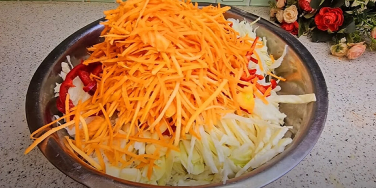 Ідеальний рецепт маринування помідорів на зиму! З капусти, моркви та перцю! 11 51d7fd9b142be5a6d01108d690c7730d