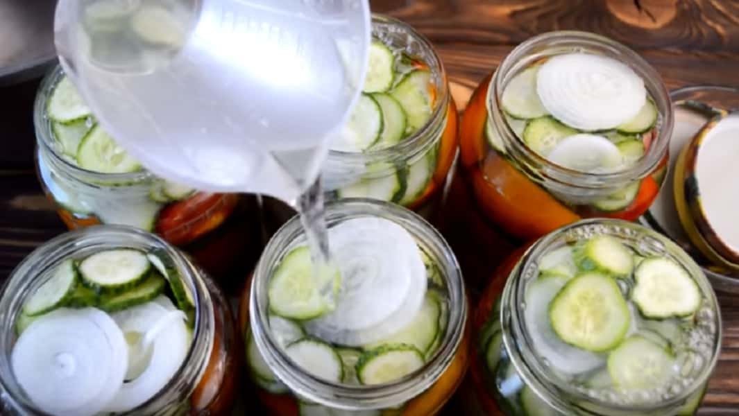 932ccdc63cd550451003b5c9e66bb315