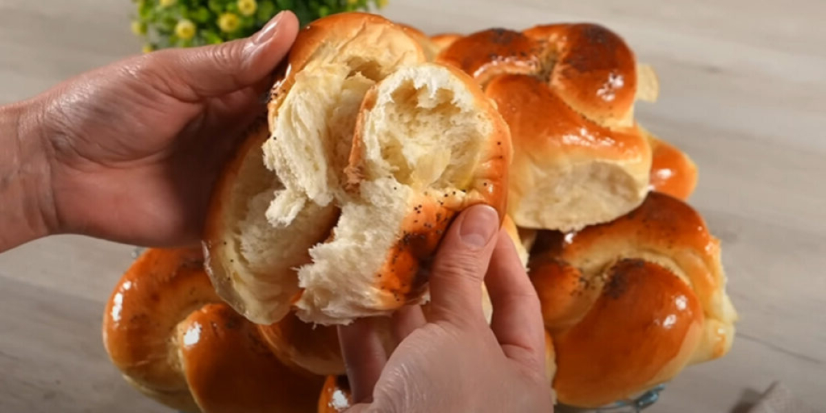 Рецепт пухких булочок, як у магазині! Просто додайте в борошно оцет 9% і тісто стане пухким, як хмаринка 33 a00a1557b6c9450b11090a6a42bca888
