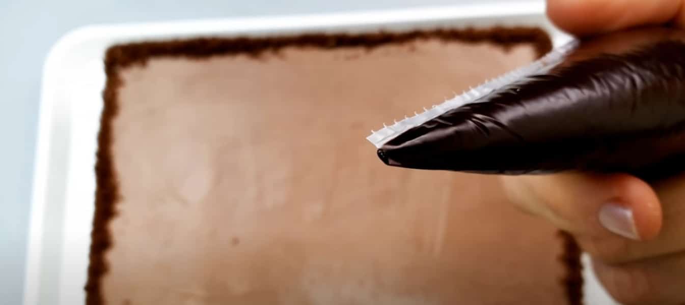 1df43971fc3b63369b120ed843e26372