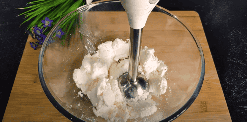 Еклери - повітряні заварні тістечка: Ідеальне тісто, яке вийде у кожного