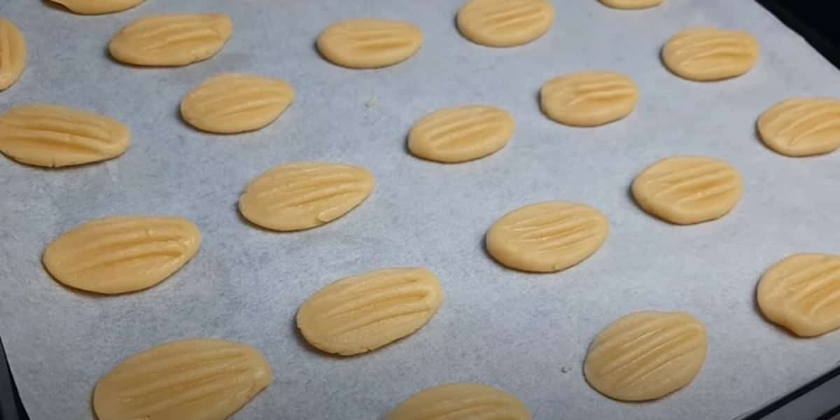 b19b5e33e089a0e4a7b5b4844b7351da