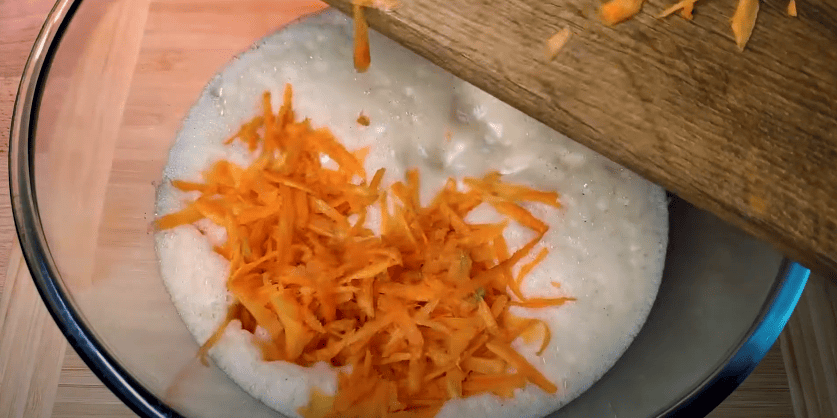 Лише 30 хв. Вашого часу і найдоступніші продукти! Яєчний рулет з сиром