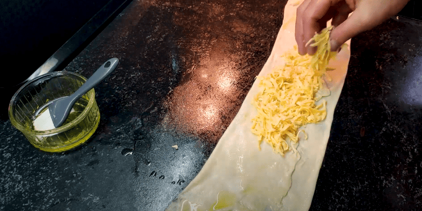 Беру борошно та окріп і готую чудові коржики до чаю за 20 хвилин!