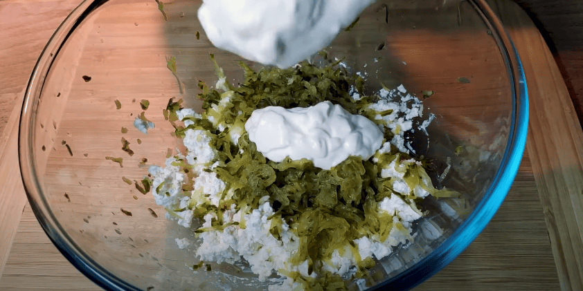 Лише 30 хв. Вашого часу і найдоступніші продукти! Яєчний рулет з сиром