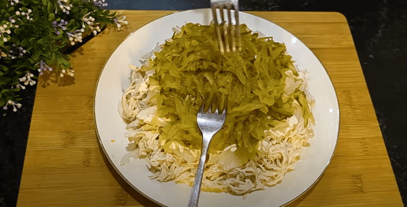 Мало хто знає цей рецепт - новий салат "Сніг". Готую за 5 хвилин 14 Мало хто знає цей рецепт - новий салат "Сніг". Готую за 5 хвилин