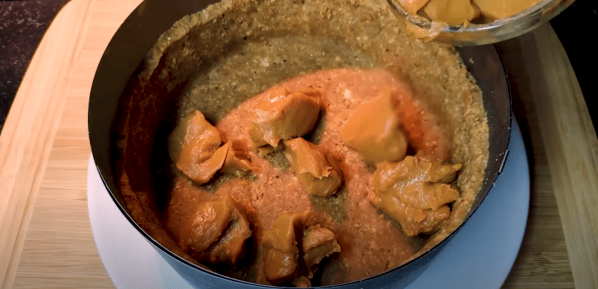 Швидкий десерт БЕЗ випічки! Бананове блаженство - пиріг, що підкорює! 12 Швидкий десерт БЕЗ випічки! Бананове блаженство - пиріг, що підкорює!