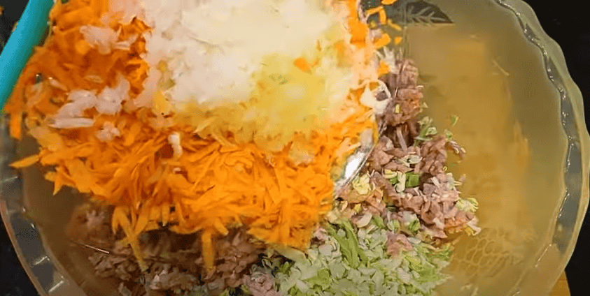 Беру фарш та капусту, і готую котлети у духовці без борошна і яєць