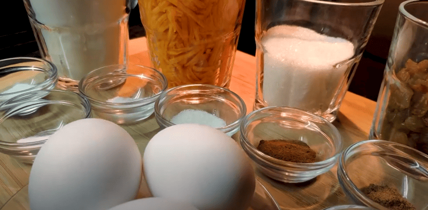 Всі просять рецепт! Найпростіший кекс на швидку руку - пишний і повітряний!