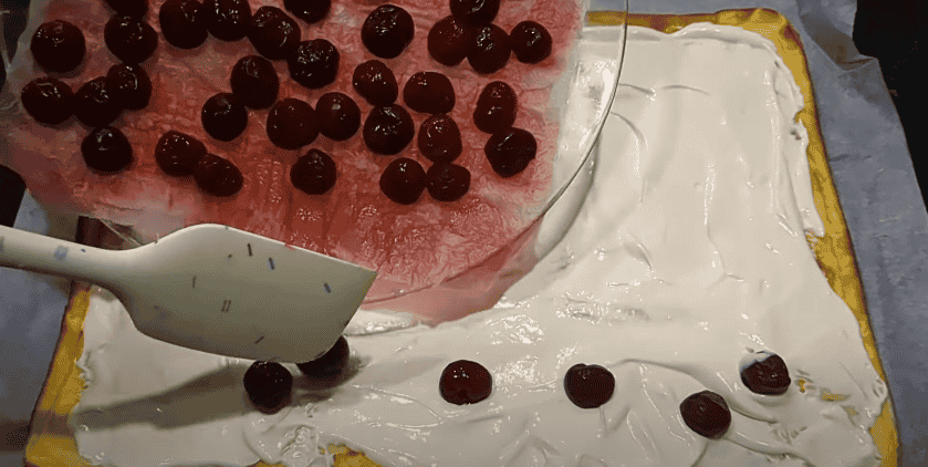 Такого млинцевого рулета ви ще не їли. Впоратися навіть новачок!