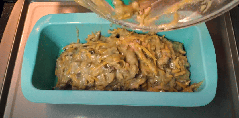 Всі просять рецепт! Найпростіший кекс на швидку руку - пишний і повітряний!