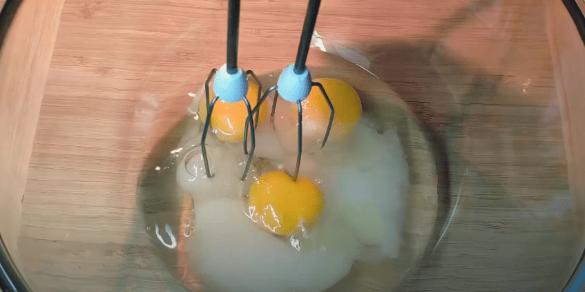 Бісквітний рулет за найпростішим рецептом без проблем і завжди вдалий!