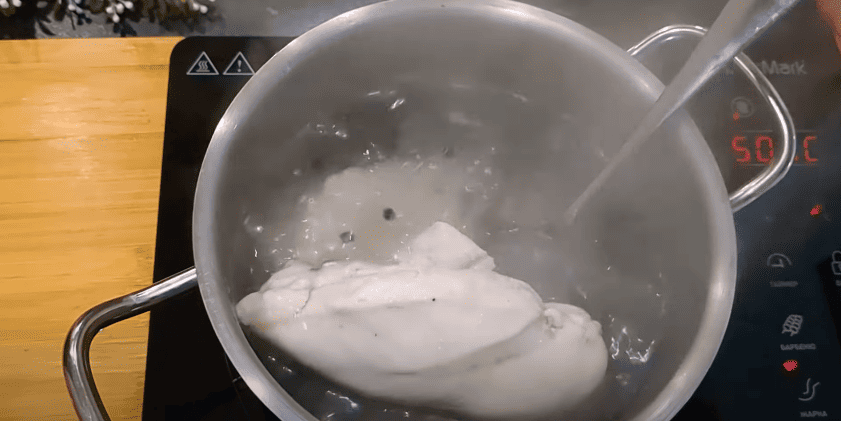 Мало хто знає цей рецепт салату! Так смачно, що можна готувати кожен день!