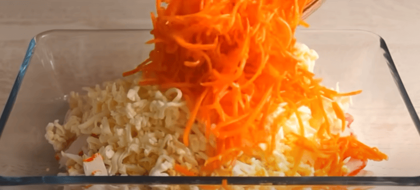 На столі стільки всього, а гості їдять лише цей салат з моркви! За 10 хв. 12 На столі стільки всього, а гості їдять лише цей салат з моркви! За 10 хв.