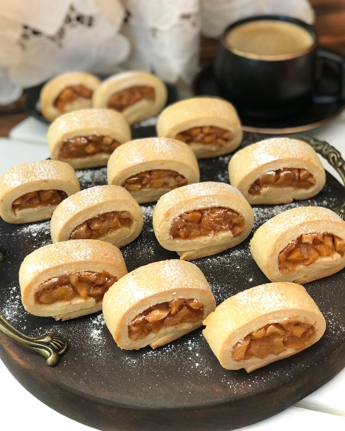 Рецепт простий, а результат чудовий! Ніжне пісочне печиво з яблуками! 10 Рецепт простий, а результат чудовий! Ніжне пісочне печиво з яблуками!