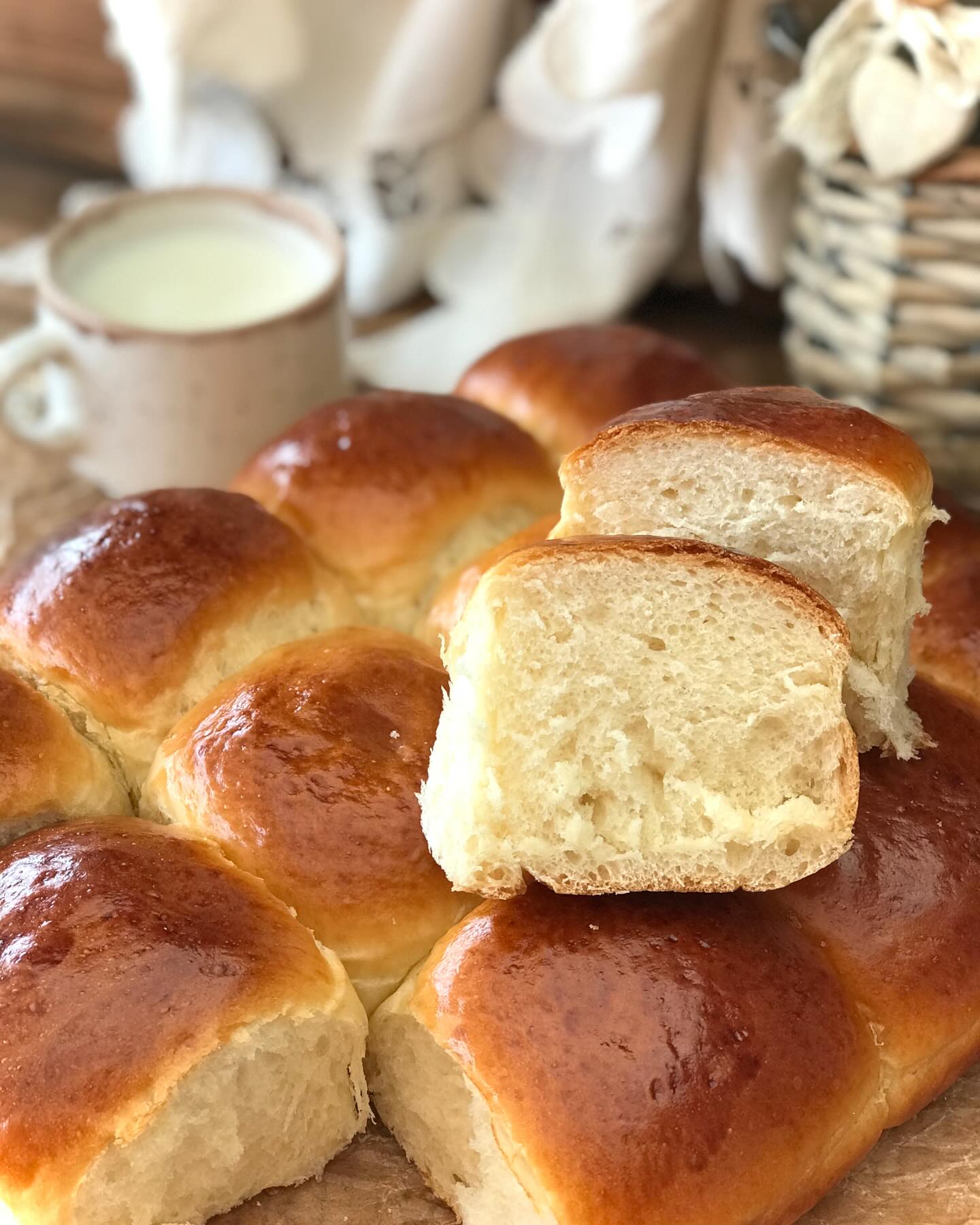 Ті самі «Здобні булочки по 9 копійок»! М'які, як пух, дуже смачні, домашні