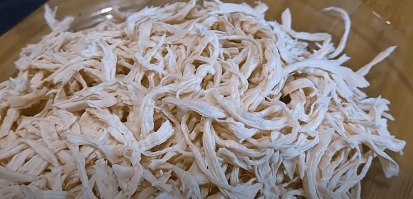 Мало хто знає цей рецепт салату! Так смачно, що можна готувати кожен день!