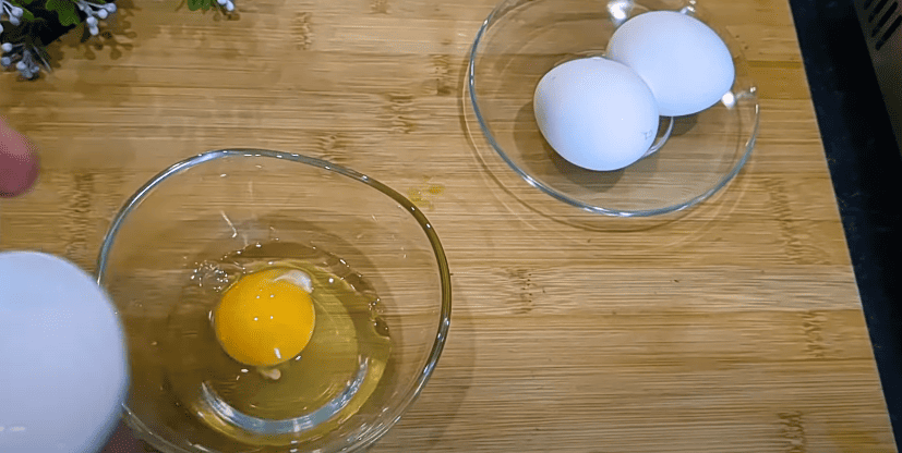 Мало хто знає цей рецепт салату! Так смачно, що можна готувати кожен день!