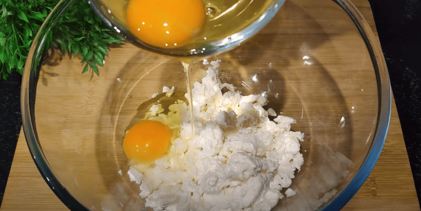 Найсмачніші млинці з сиром! Пишні, ніжні та м'які - пальчики оближеш!