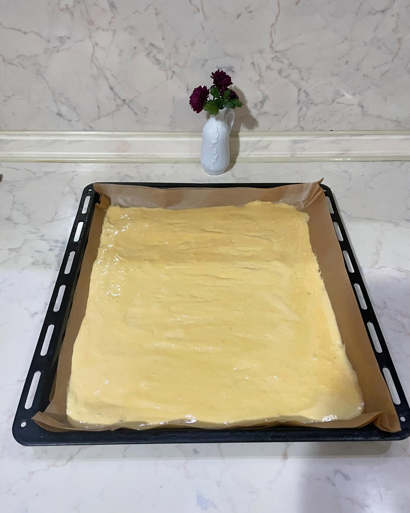 Цей тортик можна їсти губами! Ніжний медовик без розкачування коржів!