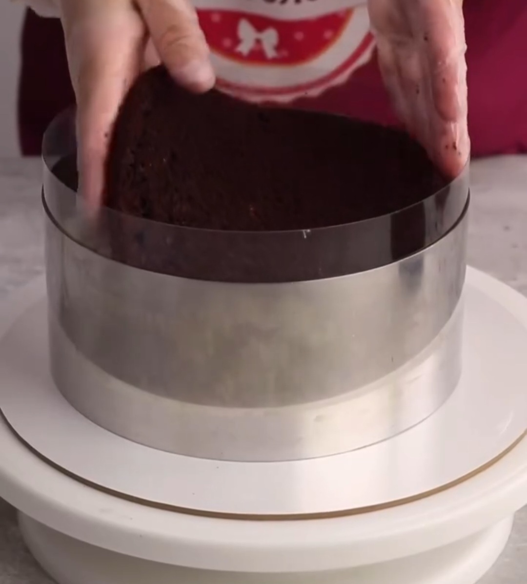 Ви повинні його спробувати! Торт "Баунті" - ніжний бісквіт, кокосовий прошарок та смачний крем! 9 Ви повинні його спробувати! Торт "Баунті" - ніжний бісквіт, кокосовий прошарок та смачний крем!