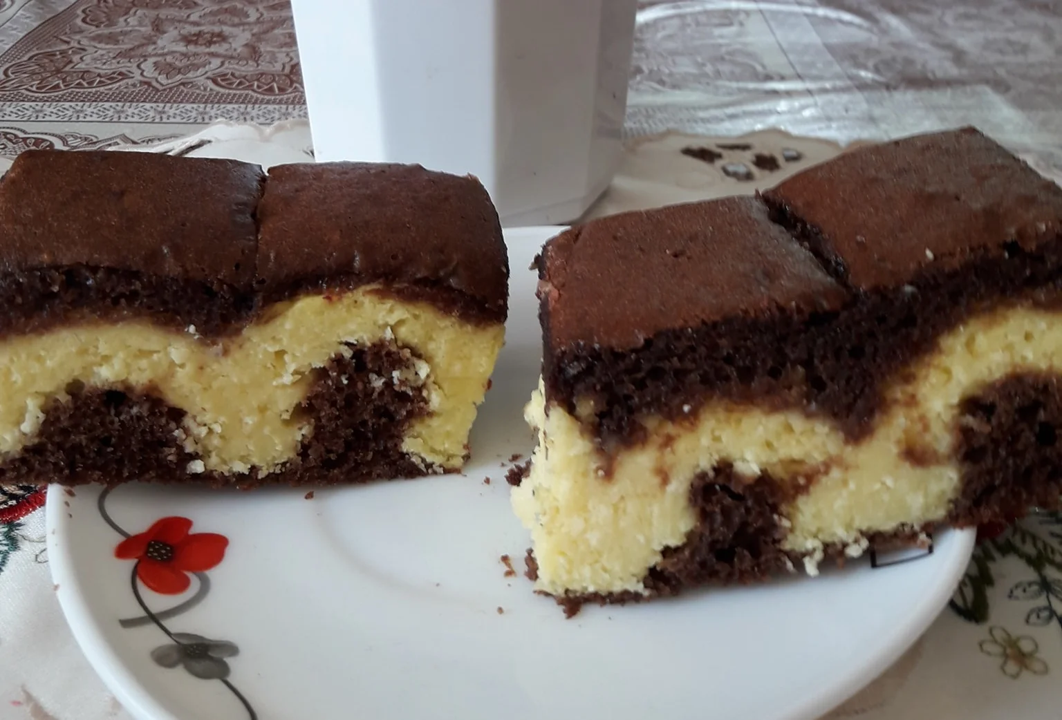 Неймовірний дует на тарілці: пиріг, від якого всі просять добавки!