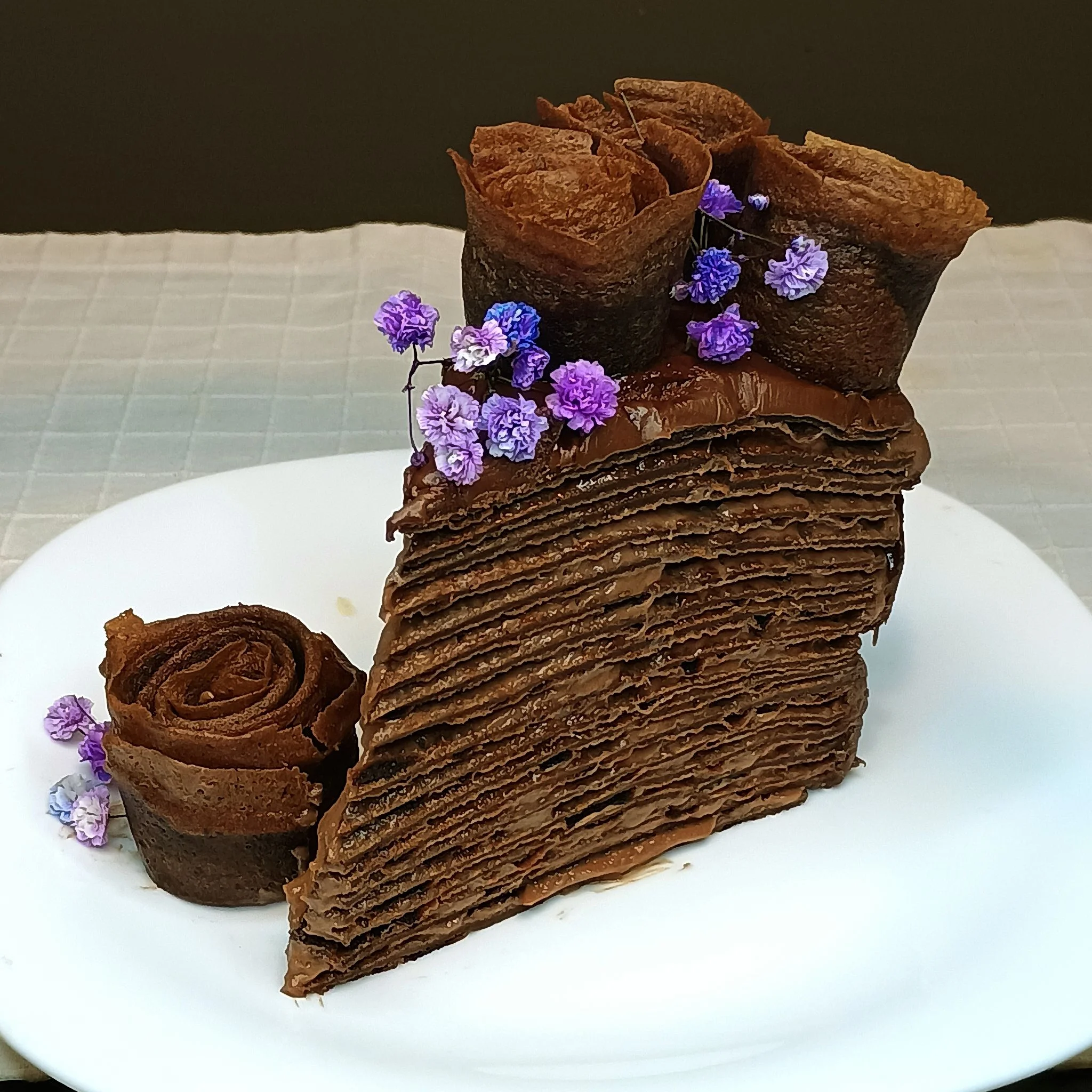 Шоколадна мрія яка шокує "смакоголіків": торт від якого тане серце!