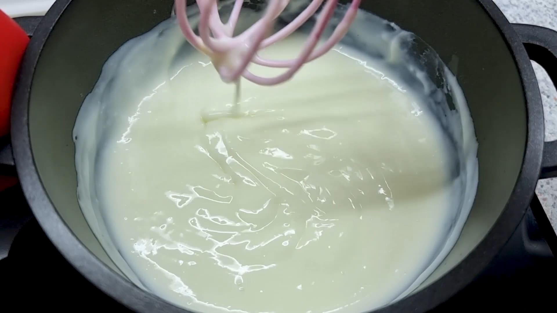 Найпростіші інгредієнти, а діти у захваті! Смачний і швидкий десерт БЕЗ яєць і желатину!