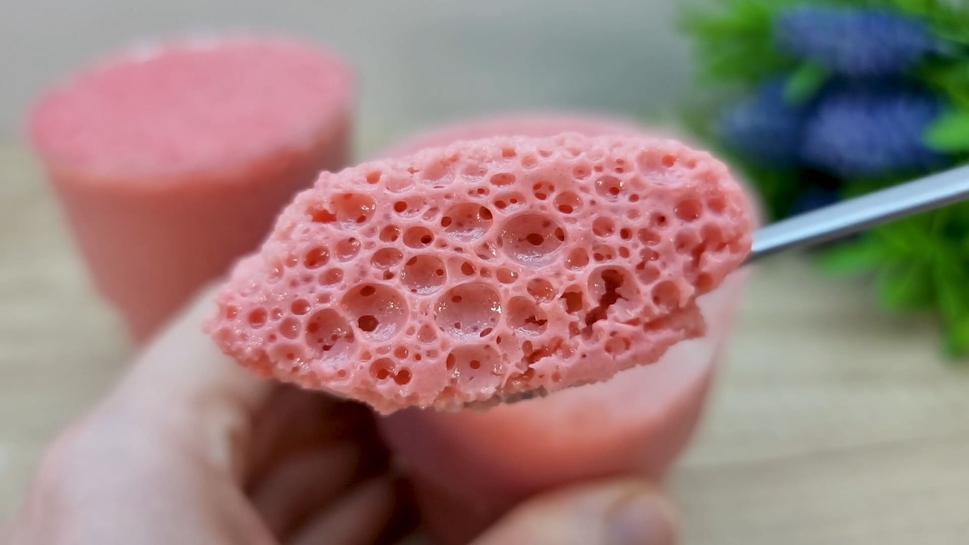 Діти його обожнюють! Смачний, корисний, освіжаючий десерт "Бабл гам"