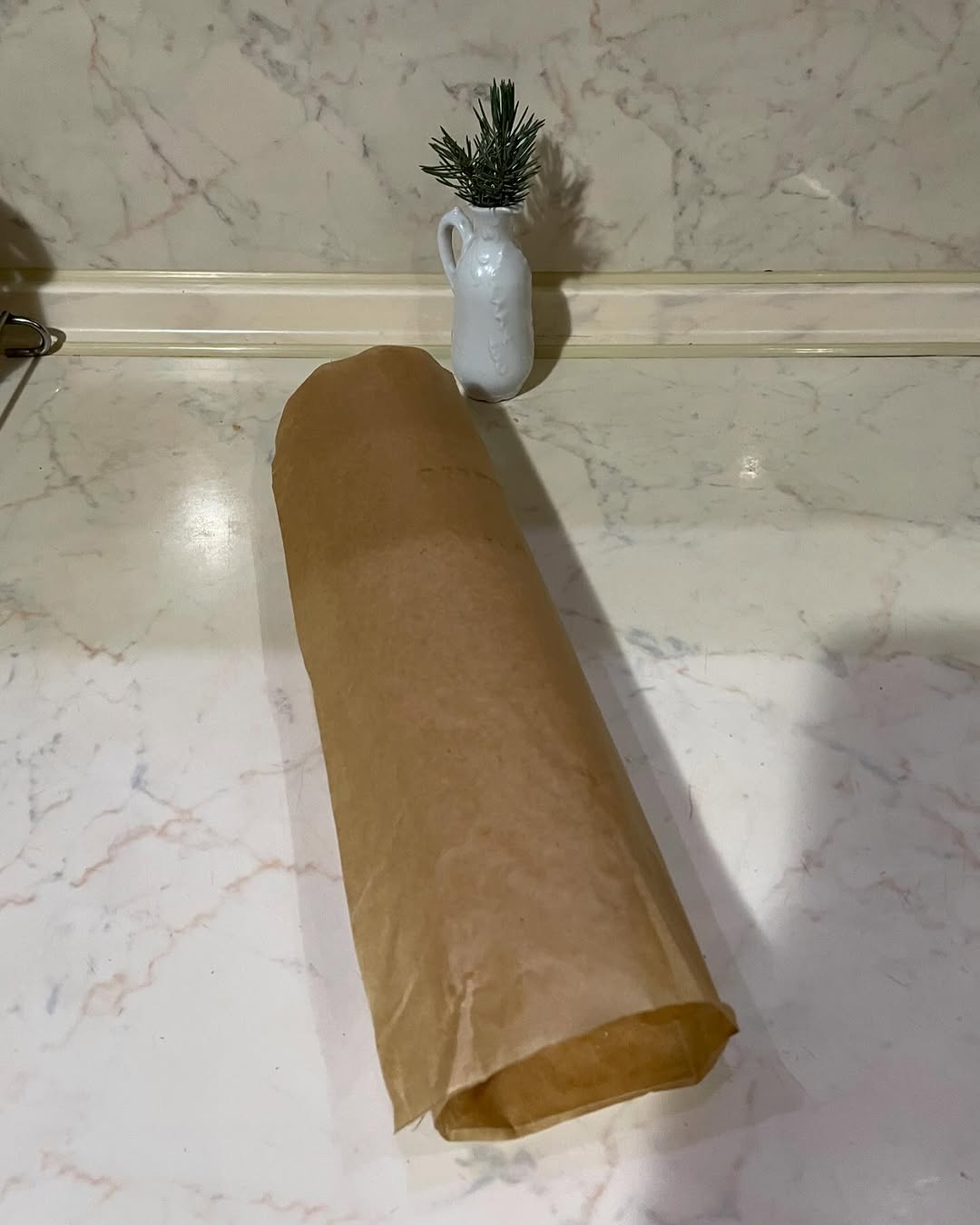 Простий рецепт БЕЗ крему! Бісквітний рулет до чаю зі смачною начинкою