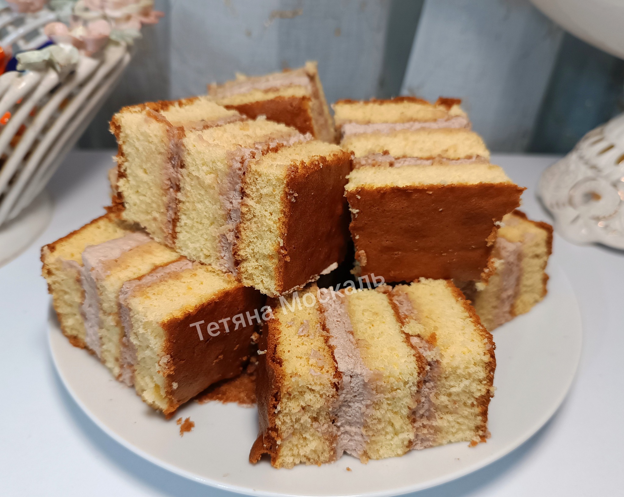 Пухкий медовий пляцок за рецептом української господині! Так просто і так смачно!