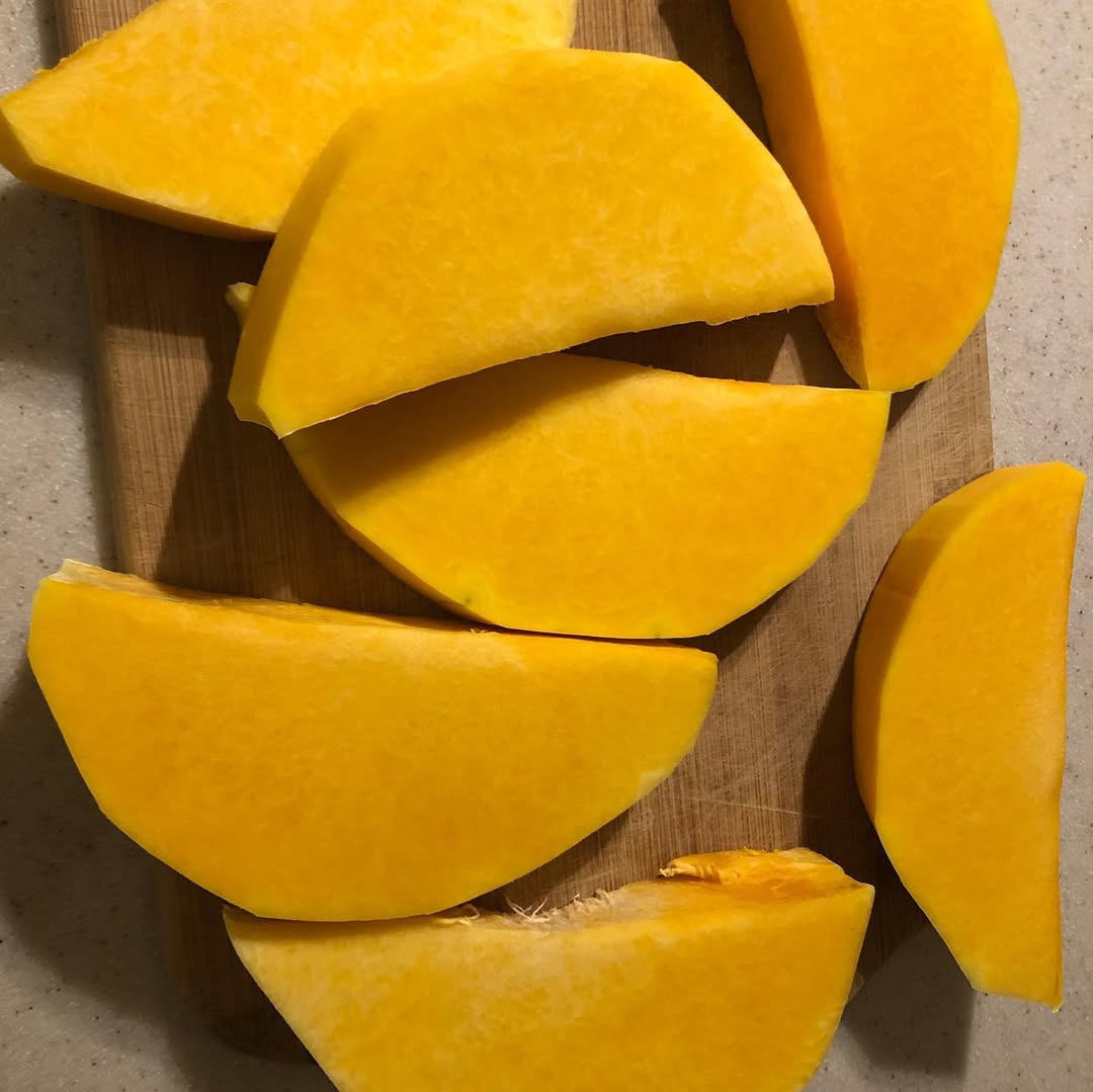 Запіканка з гарбуза із сухофруктами - легка, смачна та корисна страва на кожен день