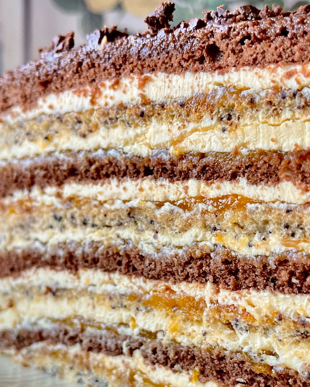 «ВЕРСАЛЬСЬКА СПОКУСНИЦЯ» - граційний, витончений пляцок від української господині