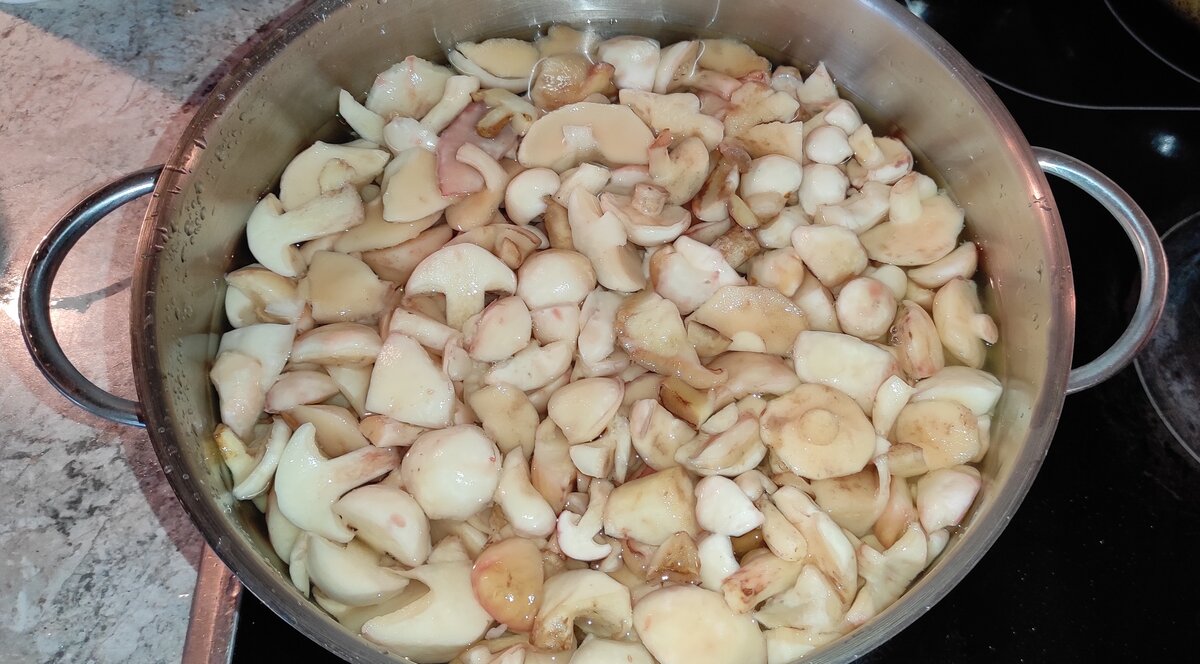 Таких ви напевно ще не пробували: мариновані маслюки за особливим рецептом, ділюсь покроково з фото 26 ae1b85222aaca3d4b256580f1a233b37