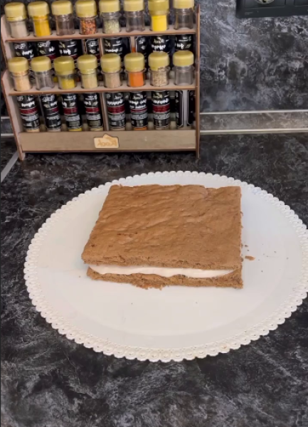 2010340379e69f14af4858af145715c9