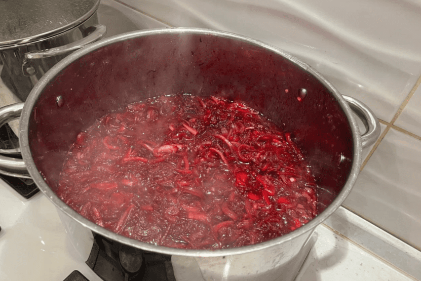 Салат з буряка на зиму: смачний, насиченого кольору, в рецепті лише буряк і цибуля, чудова універсальна заготовка, можна як заправку до борщу або до салатів 20 53830499abd83c4c1052d56a4ce20357