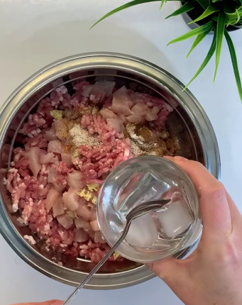 9ad695f8a4887e6f10808b51b713e5cd