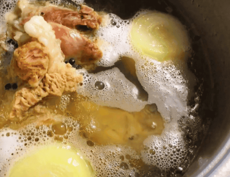 Мій перевірений рецепт холодцю зі свинячої рульки. Завжди прозорий та неймовірно смачний 21 b9b16be455287f01f07b9fc77069c8f3