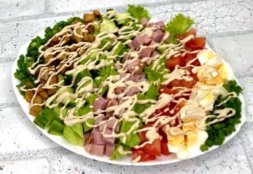 ca6126108a6ba183351cc2d055bf69c2