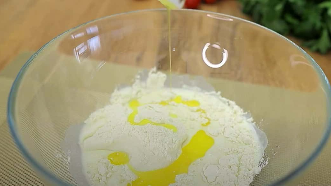 Смачніше за будь-яку піцу. Коржики з картоплею та тягучим сиром за 10 хвилин 14 5975edcbc2f465ab21d4e6675d8c0bae