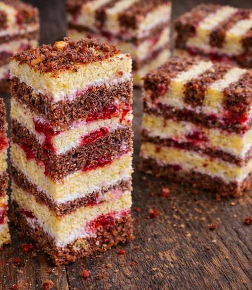 Пляцок «на скору руку» із записника української господині: дуже смачний, великий і красивий у розрізі 3 Пляцок «на скору руку» із записника української господині: дуже смачний, великий і красивий у розрізі